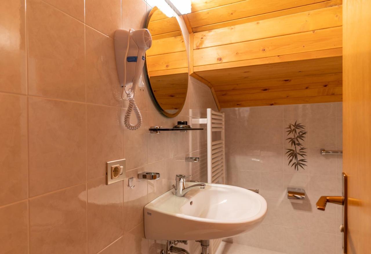 Chalet Fisti ラ・ヴィッラ エクステリア 写真